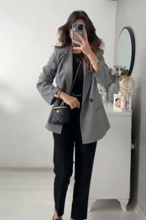 Elegant Women’s Jacket